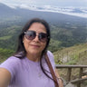 María F.